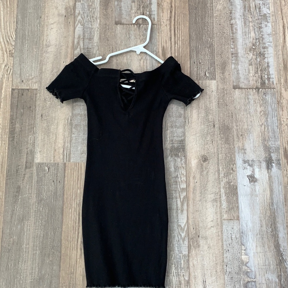Love Culture Off the Shoulder Black Bodycon Dress